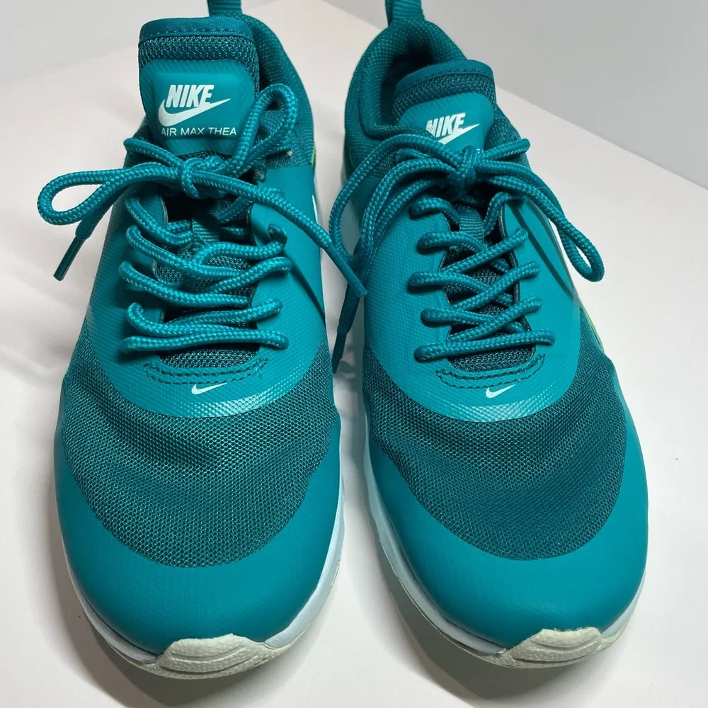 Nike Womens Shoes Air Max Thea Size 6.5 Athletic Sneaker Running - Picture 2 of 9